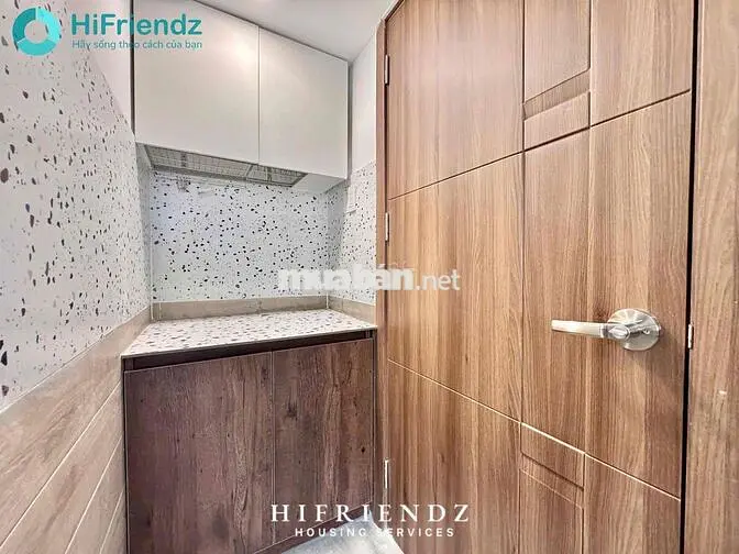 PHÒNG GÁC SIÊU XINH CÁCH UEH B 3km có thang máy, hầm xe - FULL NT