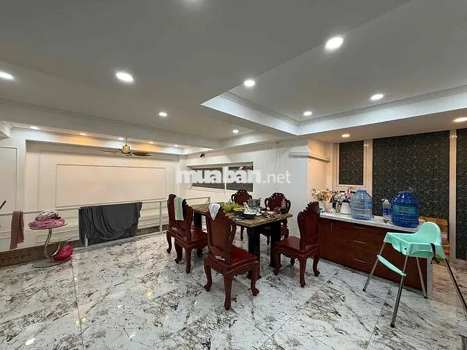 CHO THUÊ NHÀ NGUYÊN CĂN NGAY DƯỚI CHÂN CẦU TÂN THUẬN, GẦN QUẬN 4, KCX