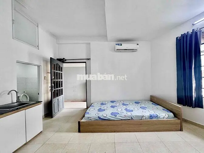 Căn hộ full nội thất cực rộng có ban công giá rẻ Tô Hiến Thành quận 10