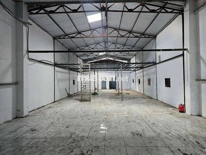 CHO THUÊ KHO,XƯỞNG 350M² GIÁ 27TR/T, Đ XE LỚN NGAY PHẠM ĐĂNG GIẢNG 