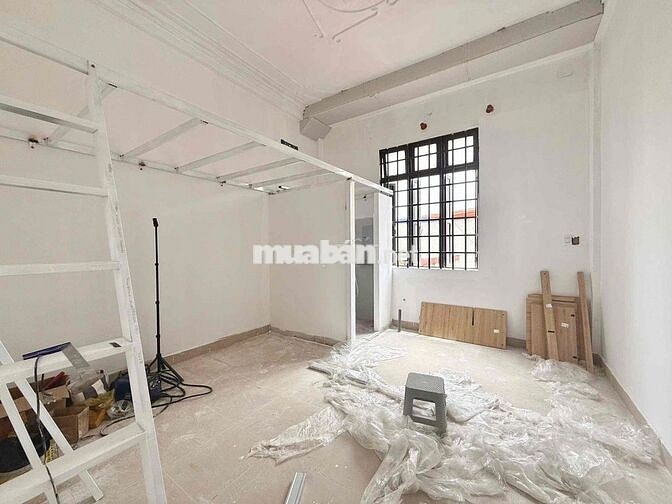 KHAI TRƯƠNG NHÀ MỚI ĐỘC QUYỀN BAN CÔNG MỚI KENG GẦN VĂN LANG - IUh