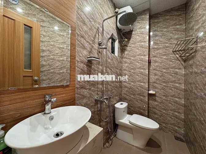 Căn hộ studio sát biển Mỹ Khê, có máy giặt riêng, giá cực tốt
