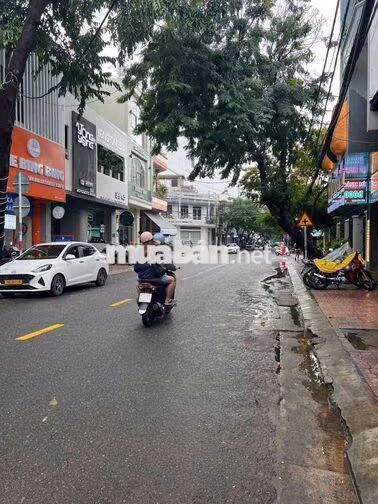 Bán Nhà Mặt Tiền Bạch Đằng Tân Lập Nha Trang Ngang 8,3m
