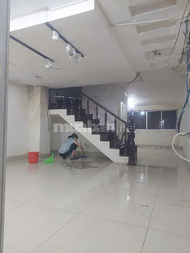 NHÀ PHỐ HIMLAM TÂN HƯNG Q7 - TIỆN KINH DOANH