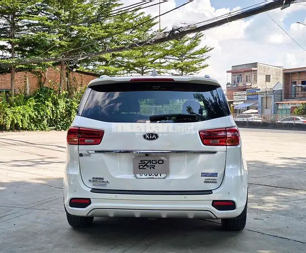 Kia Sedona 2020 Dầu Trắng 7 chỗ Tự động