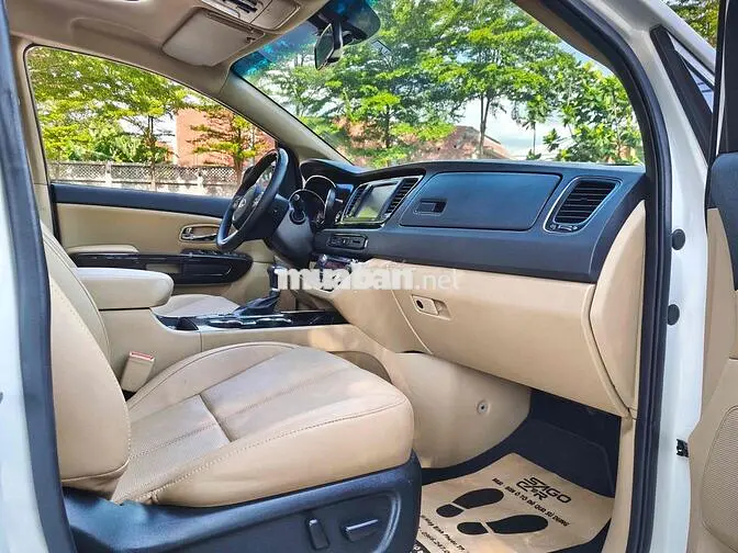 Kia Sedona 2020 Dầu Trắng 7 chỗ Tự động