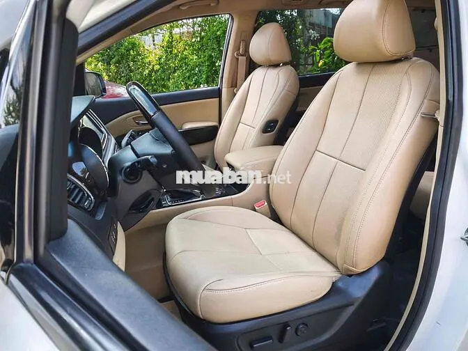 Kia Sedona 2020 Dầu Trắng 7 chỗ Tự động
