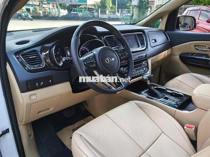 Kia Sedona 2020 Dầu Trắng 7 chỗ Tự động