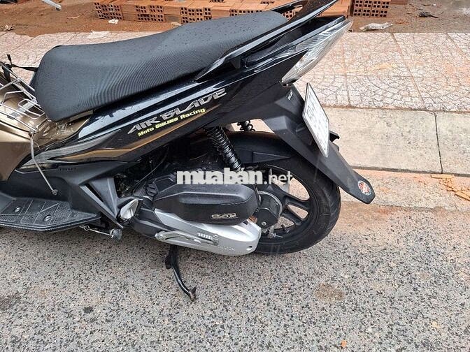 Honda Air Blade 125 Nâu đen
