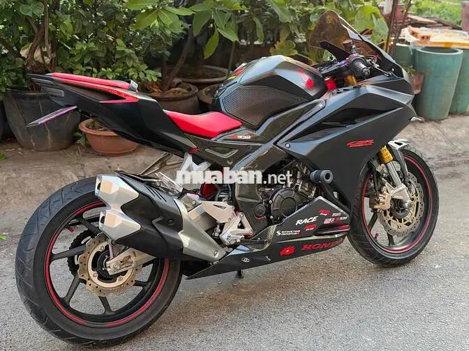 Honda CBR250RR 2020 Đen 10000km, zin đẹp 9 chủ
