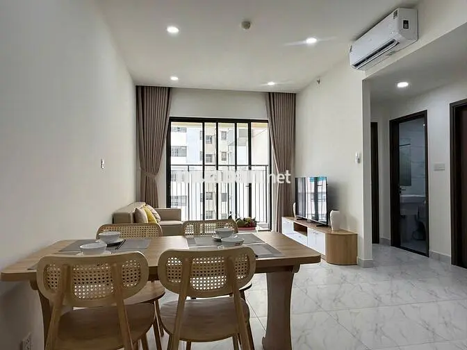 Cho thuê 2PN 2WC Có Ban Công Full Nội Thất View Hồ Bơi - Nhà mới