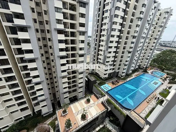 Cho thuê 2PN 2WC Có Ban Công Full Nội Thất View Hồ Bơi - Nhà mới