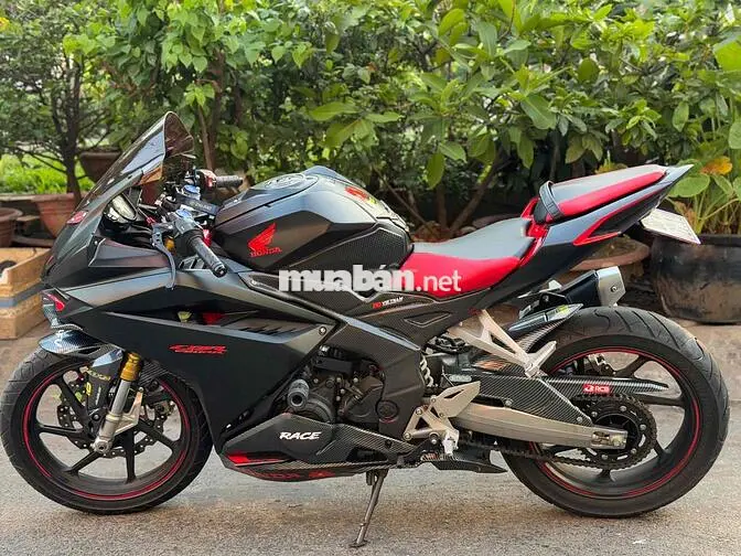 Honda CBR250RR 2020 Đen 10000km, zin đẹp 9 chủ