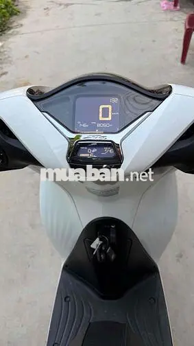 Honda SH 125 CBS 2025 Trắng