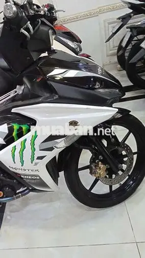 Yamaha Exciter 155 Côn tay Đen trắng