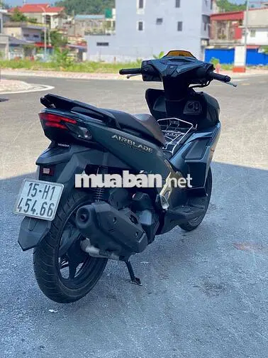 Honda Air Blade 160cc Xám vàng 8015 km