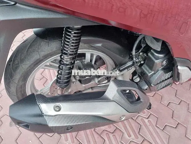 Honda SH 2018 Đỏ - Xe Trùm mền
