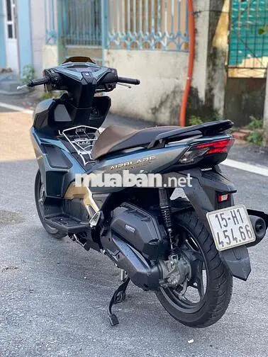 Honda Air Blade 160cc Xám vàng 8015 km