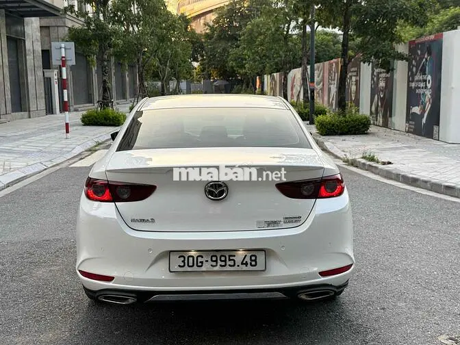 Mazda Mazda 3 Luxury 2020 Trắng 69000 km