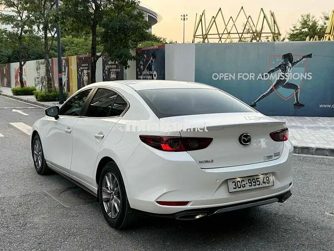 Mazda Mazda 3 Luxury 2020 Trắng 69000 km