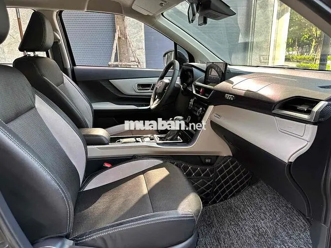 Toyota Veloz 2022 màu Đen Top