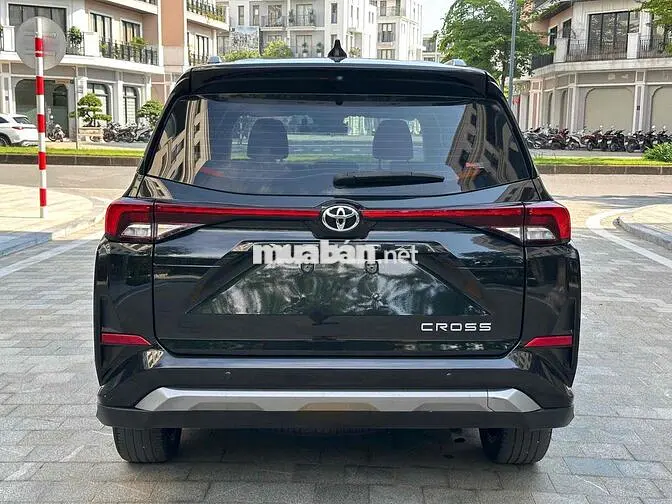 Toyota Veloz 2022 màu Đen Top
