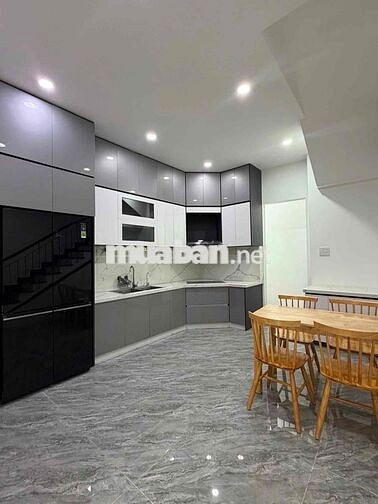 108 ✨ 🏡 CHO THUÊ NHÀ 4 TẦNG FULL NỘI THẤT TRƯNG NỮ VƯƠNG