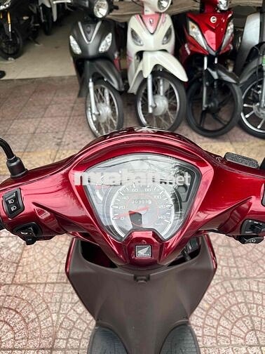 Honda Vision 2016 zin dep vĩnh long
