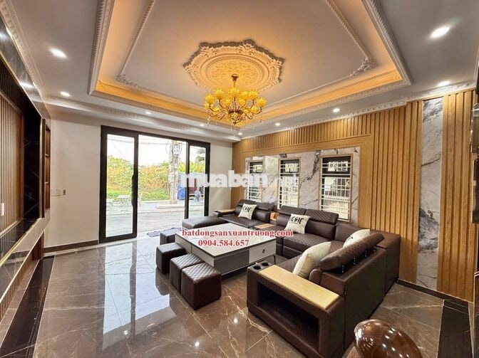 Rẻ quá hơn 2 tỷ nhà mới 3.5 tầng cọc KN - ngay TT chợ Quán Toan