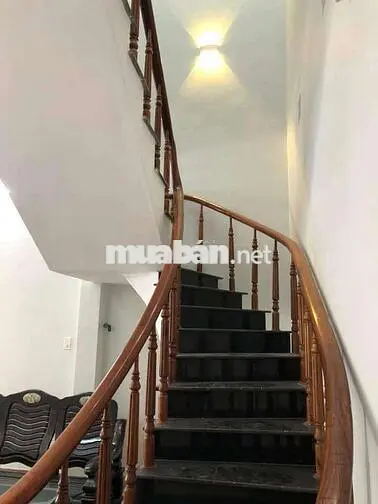 🇻🇳 CHO THUÊ NHÀ 2 TẦNG ĐƯỜNG 7.5M: VŨ HỮU - 3 phòng  
