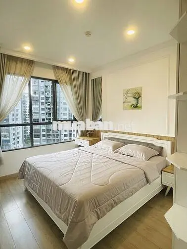 Cho thuê căn 2PN Emerald - Celadon City giá tốt