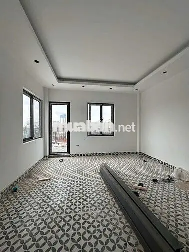 NHÀ HOÀNG MAI - PHÂN LÔ OTO TRÁNH - 75M² - 6 TẦNG- T.MÁY - MT: 8,5M