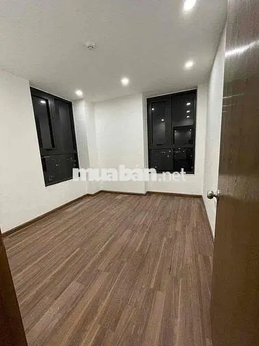 Nhà 5,55 tỷ - Bán căn hộ CC mới 77m2, 3p ngủ - X2 Đại Kim - Sổ đỏ