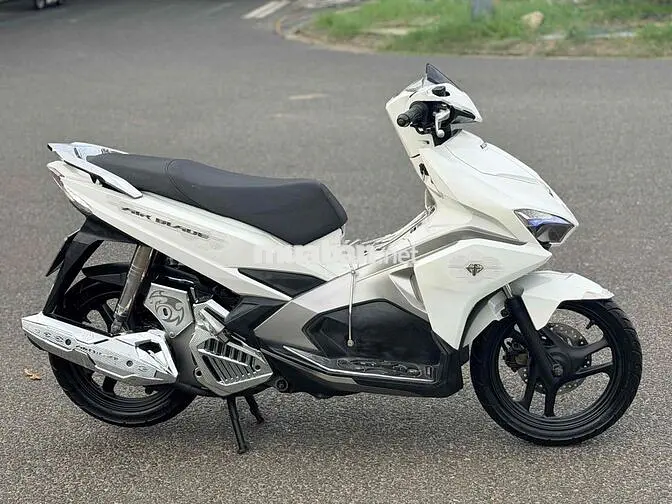 Honda Air Blade Trắng nguyên rin biễn 43