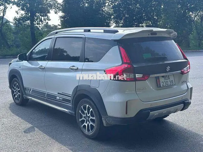 Suzuki XL7 2022 Tự động Trắng 89000 km