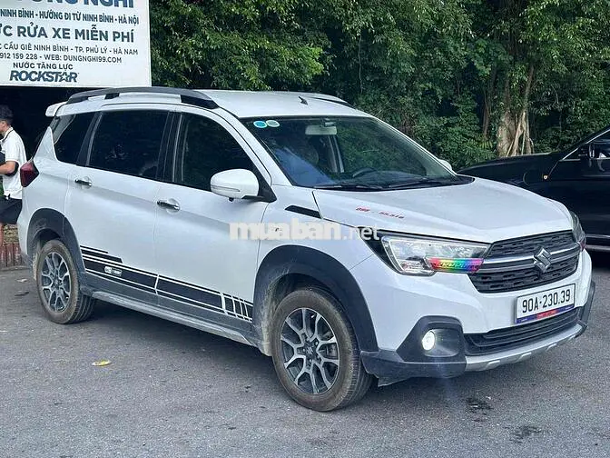 Suzuki XL7 2022 Tự động Trắng 89000 km