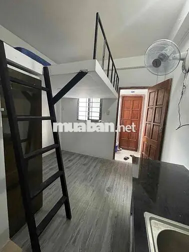 Phòng Sv máy lạnh Gần VOV và các trường ở CVPM,