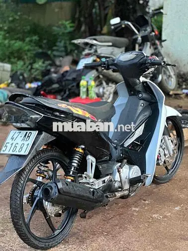 Yamaha Sirius 50cc Trắng đen