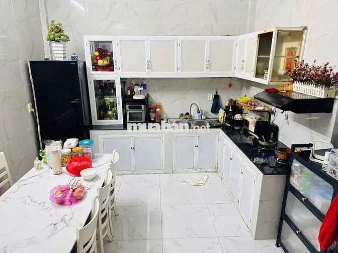 CẦN BÁN GẤP NHÀ HẺM ĐƯỜNG PHAN VĂN TRỊ  - P12- BÌNH THẠNH