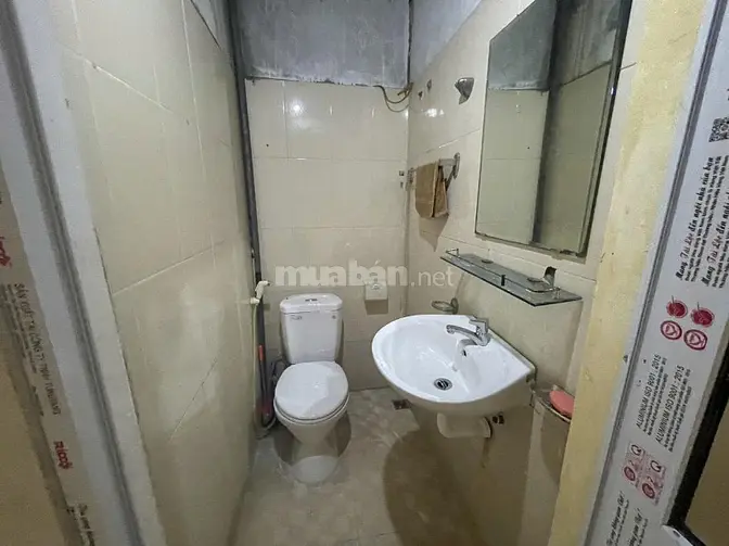  Nhà riêng ngõ 190 hoàng mai dt60m2x2t giá 8tr 