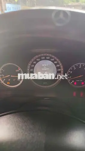 Mercedes-Benz C200 2008 Đen 121677 km