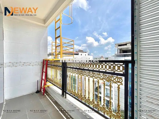 PHÒNG GÁC CAO GIÁ RẺ BAN CÔNG NGAY SÂN BAY , CÔNG VIÊN GIA ĐỊNH