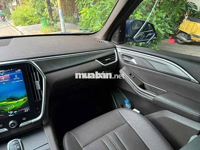 VinFast LUX SA 2.0 Plus 2021 Xanh 40000 km