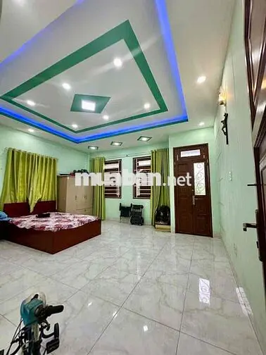 Cho Thuê Nhà Mặt Tiền Nguyễn Thị Sáu DT 5,5x38 1Trệt 2Lầu