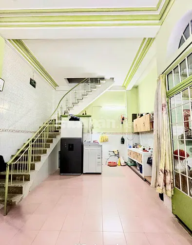Nhà mới hẻm ba gác gần HXH Lý Thái Tổ_4,8mx6,6m.T+3L BTCT.Giá 4.95 tỷ