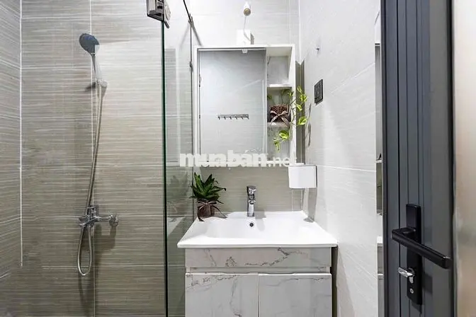 Chung Cư Hầm Xe Thang Máy , Nội Thất Cao Cấp Ngay Khu Trường Đại Học