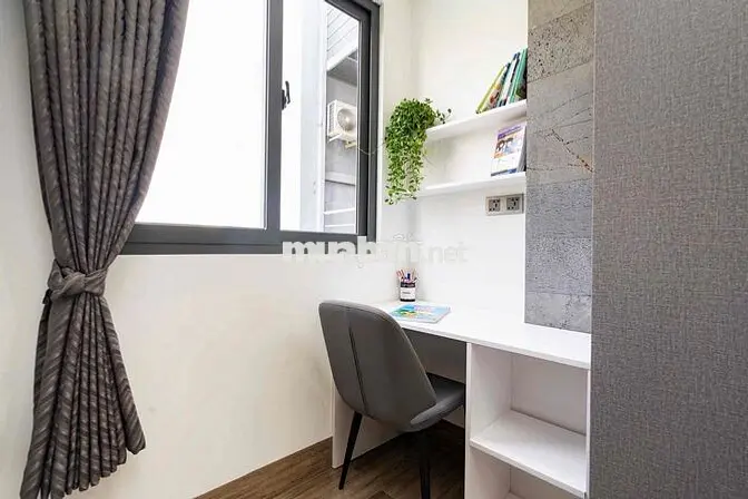Chung Cư Hầm Xe Thang Máy , Nội Thất Cao Cấp Ngay Khu Trường Đại Học