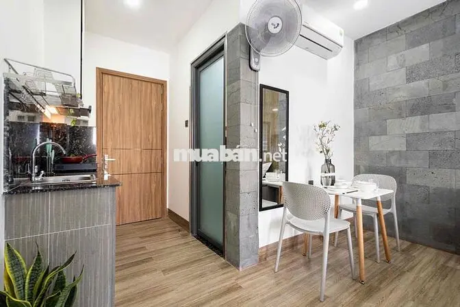 Chung Cư Hầm Xe Thang Máy , Nội Thất Cao Cấp Ngay Khu Trường Đại Học