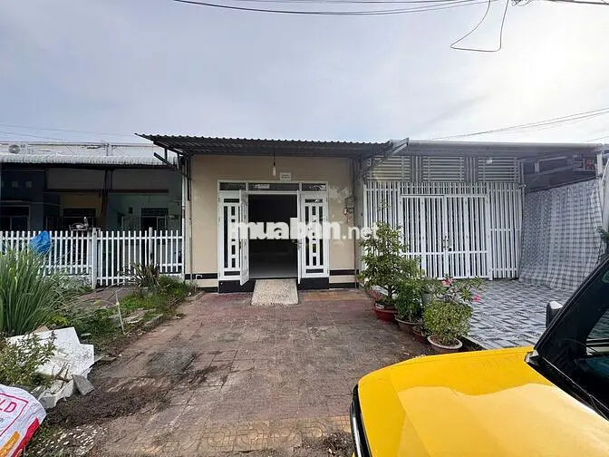 BÁN NHÀ KHU THU NHẬP THẤP RẠCH GIÁ