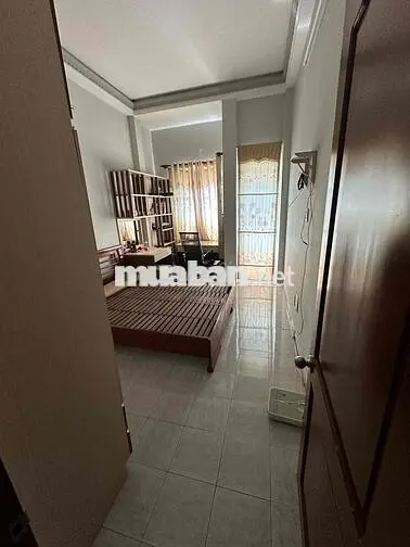 chính chủ cho thuê nhà 3 tầng hẻm 87 lê văn duyệt 13 triệu